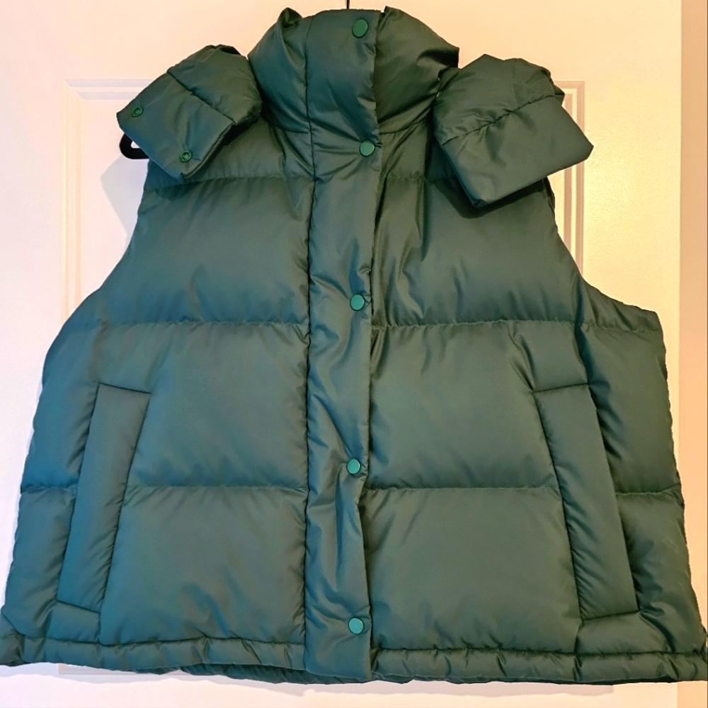Lululemon Wunder Puff Cropped Vest sz 12 (NWOT)